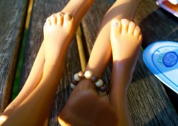 barbie_feet-690x460